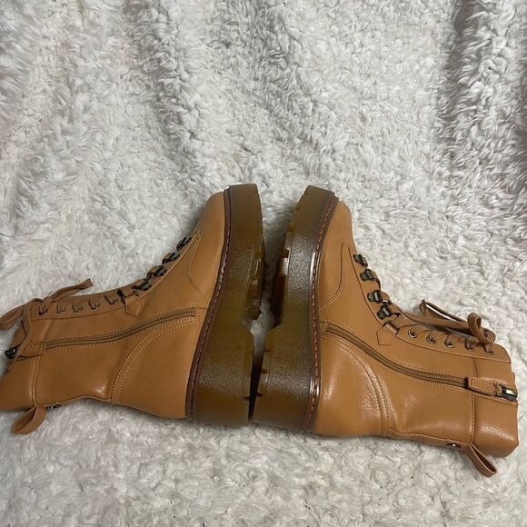 Sam Edelman Circus Synthetic tan lace up Combat Moto Boot chunky soles Size 8.5M - Picture 6 of 14